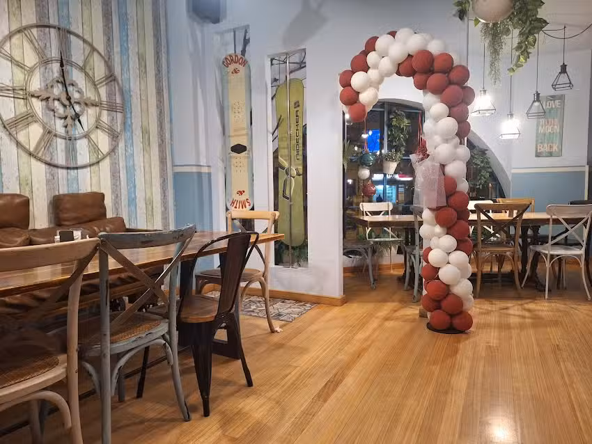Bar restaurante Memories Eder