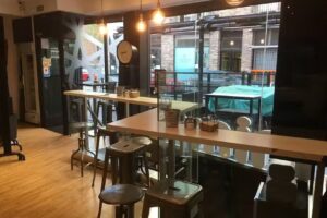 Bar restaurante Minuit