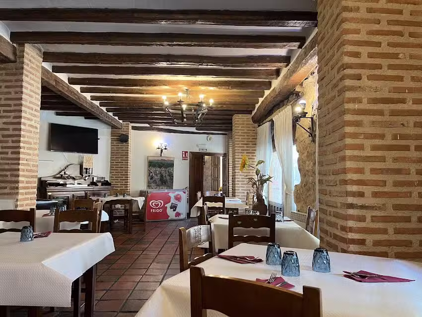 Bar Restaurante New Caseron