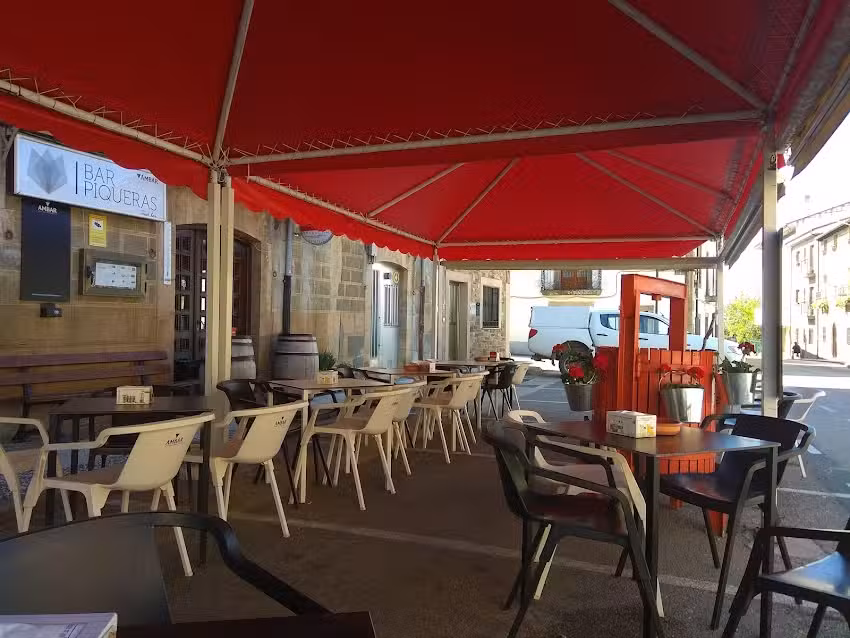 Bar Restaurante Piqueras