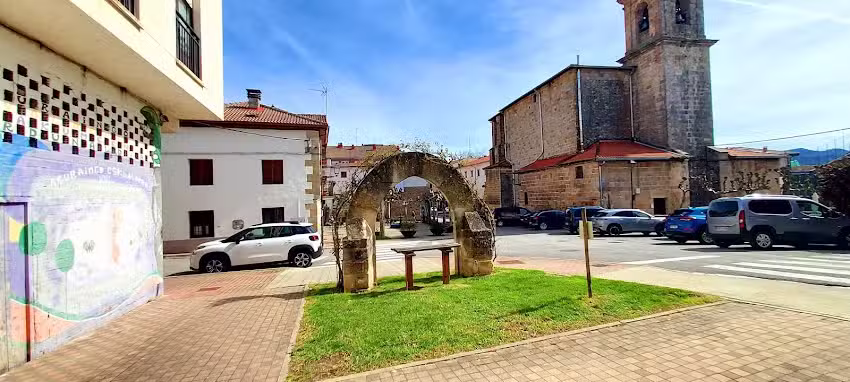 Bar Restaurante Piscinas ARAIA Igerilekuak