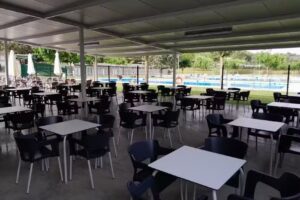Bar Restaurante Piscinas de el Ari&ntilde;o