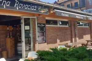 Bar Restaurante Rovacias