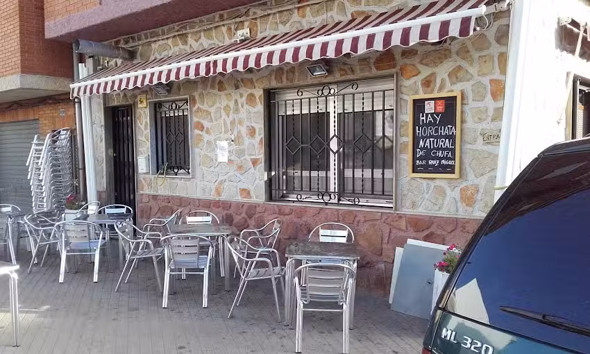 BAR &ndash; RESTAURANTE RUIZ MIGUEL.