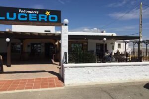 Bar. Restaurat Lucero