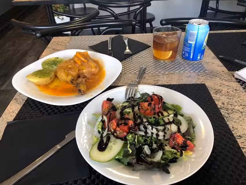 Bar &ndash; Resturant L&rsquo; Estadi