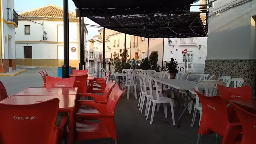 Bar Reyes