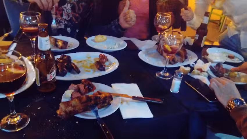 Bar Rinconcito Del Monstruo ( Dominicano )
