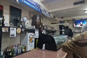 Bar Salas Vinos A Granel