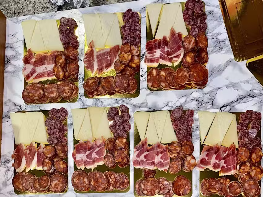 Bar Salon De Juegos La Calvilla