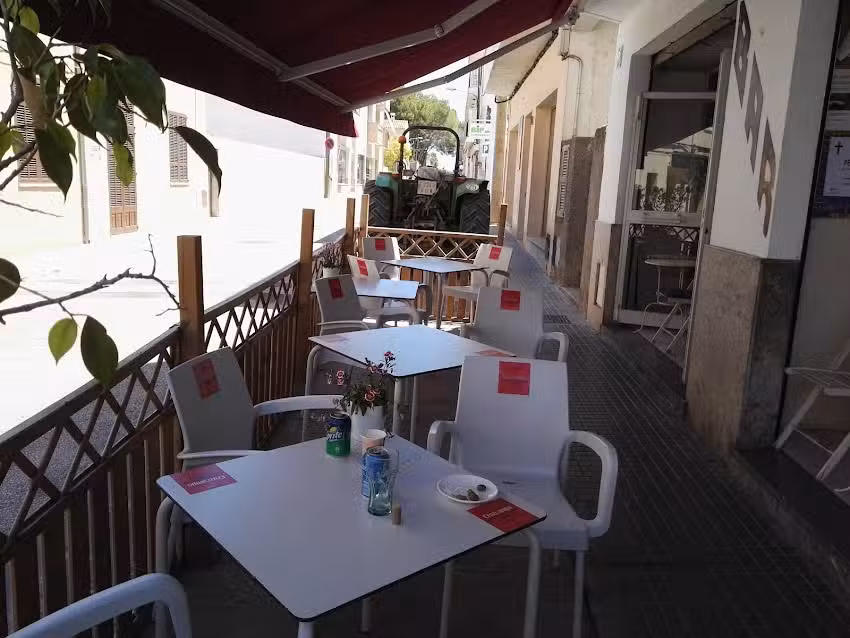 Bar Sebasti&aacute;n