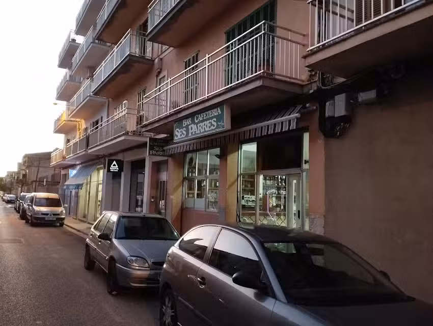Bar ses Parres