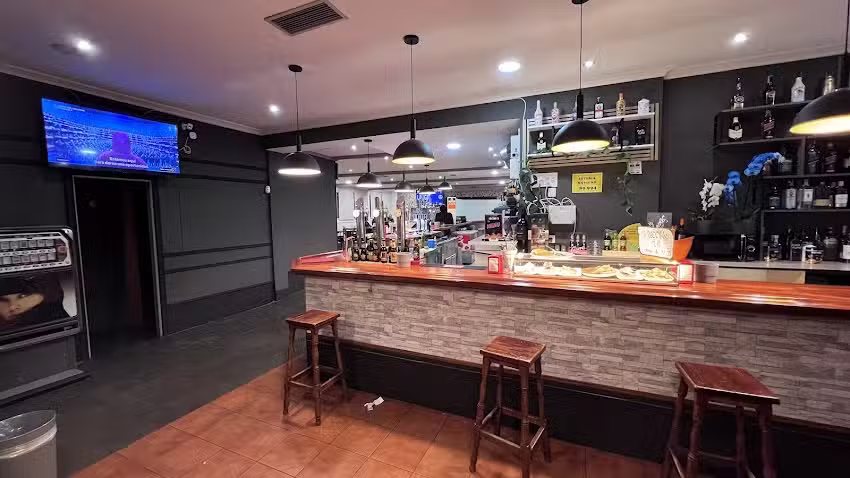 Bar Sokaire 2