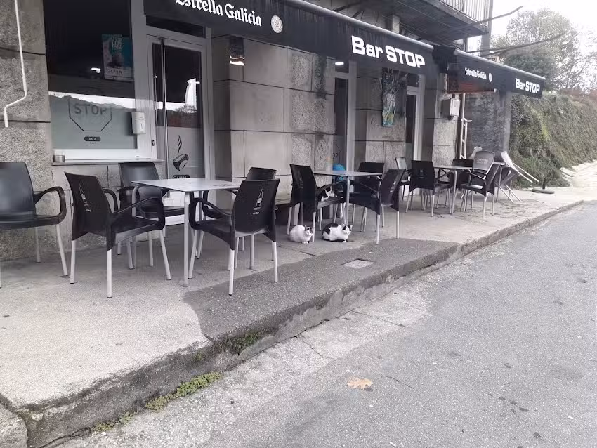 Bar Stop