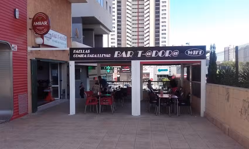 BAR TADORA