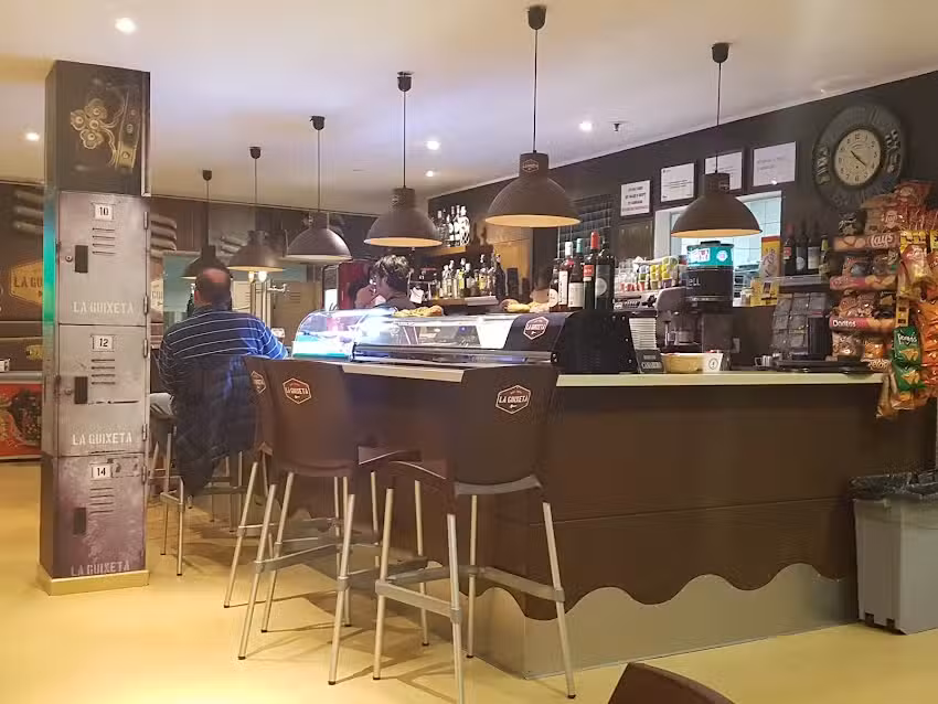 Bar ~Tapas La Guixeta