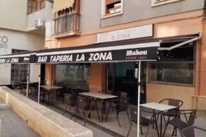 Bar Taper&iacute;a LA ZONA