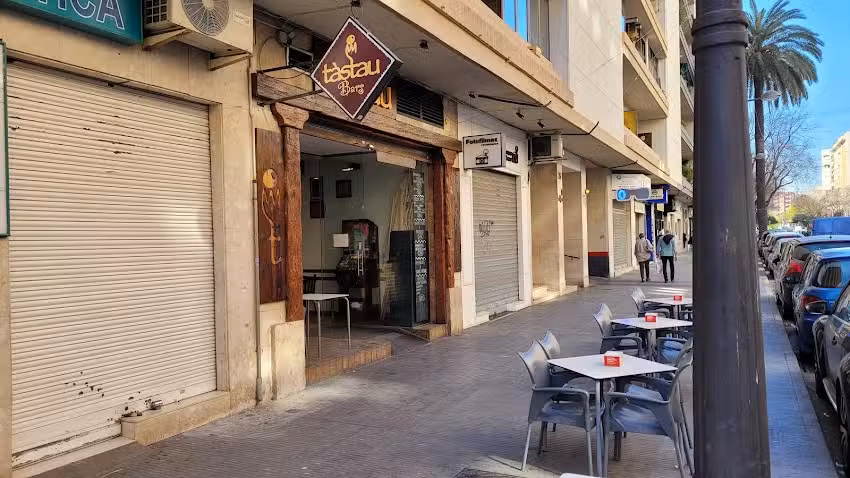 Bar Tastau