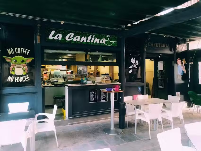 Bar Terraza -La Cantina-