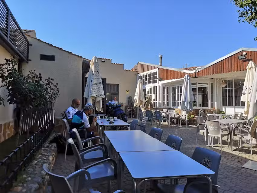 Bar-terraza &laquo;M-50&raquo;