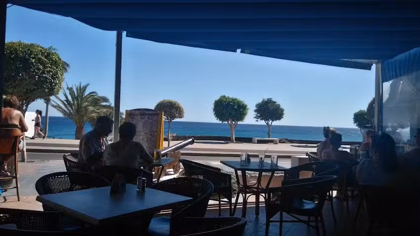 Bar The Galleon 2