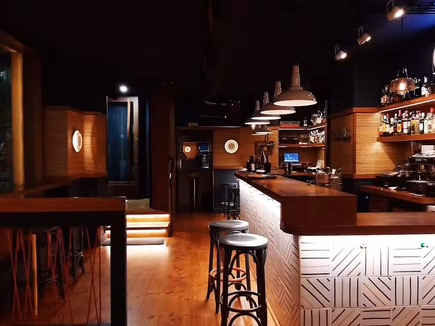 Bar T&iacute;a Mar&iacute;a