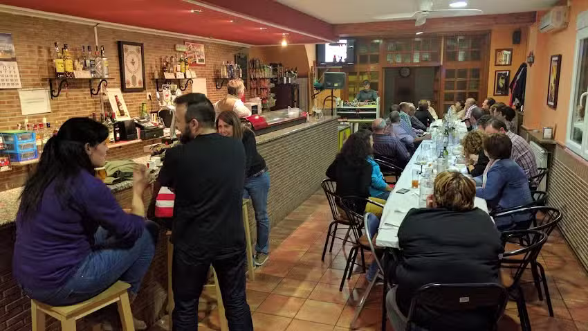 Bar Tienda San Esteban (El Poyo del Cid)