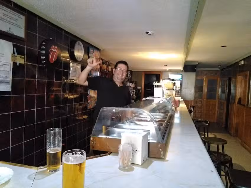 Bar Tinajas