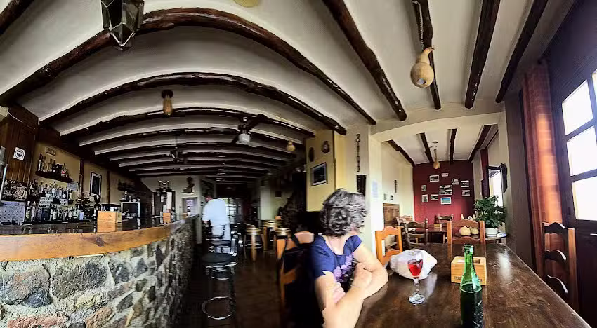Bar Tinao