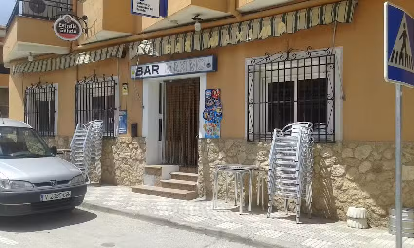 Bar Tio M&aacute;ximo