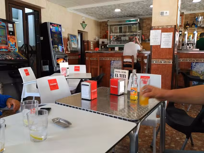 Bar Titi