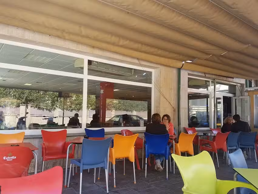 Bar Tocs