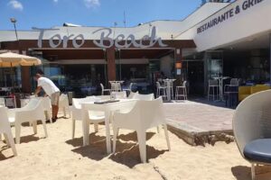 Bar Toro Beach