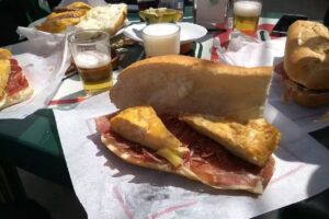 Bar Traga