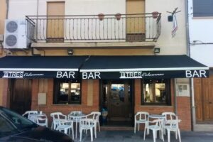 Bar Tres Columnas