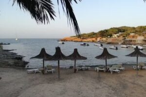 Bar Tres esquinas Es Canar