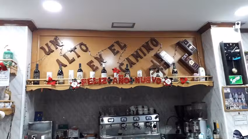 Bar Un Alto en el Camino