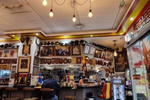 Bar Una Grande Libre &ndash; &laquo;Casa Chen&raquo;