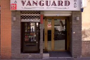 Bar Vanguard