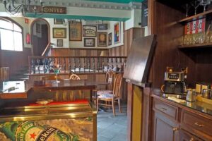 Bar Volat&iacute;n 701