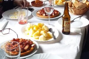 Bar Y&aacute;&ntilde;ez