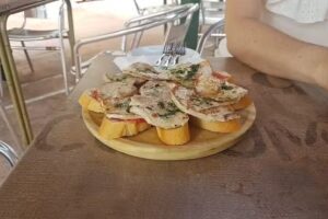 Bar38 (Ara Nou Trenta Vuit)