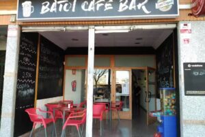 Batoi Caf&eacute; Bar