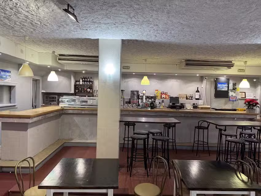 BAY&Oacute;VAR RESTAURANTE LATINO