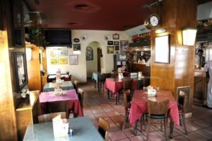 Beerland: Cervecer&iacute;a & Restaurante en Zaragoza