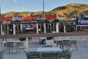 Beers Friends Sports Bar