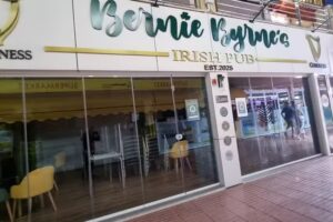 Bernie Byrne&rsquo;s Irish Pub