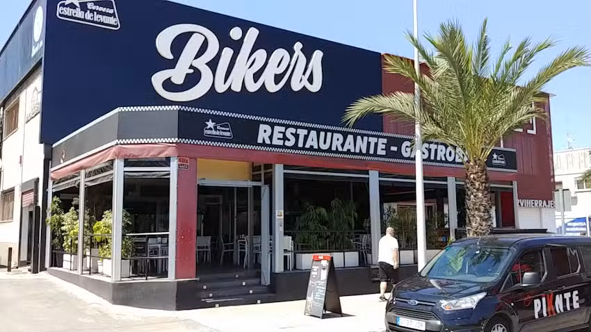 Bikers Restaurante &ndash; Gastro Bar