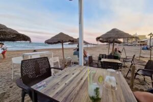 BIKINI BEACH PU&Ccedil;OL CHIRINGUITO