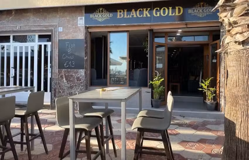 Black Gold Restaurante & Bar